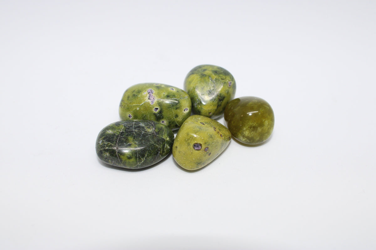 Stitchtite/Serpentine/Atlantisite